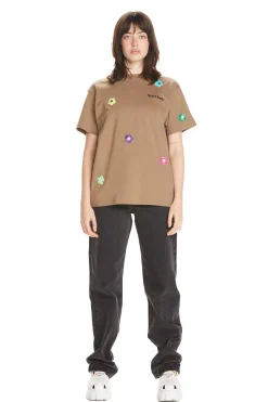 Button Flowers Tee-Teddy Fresh Best