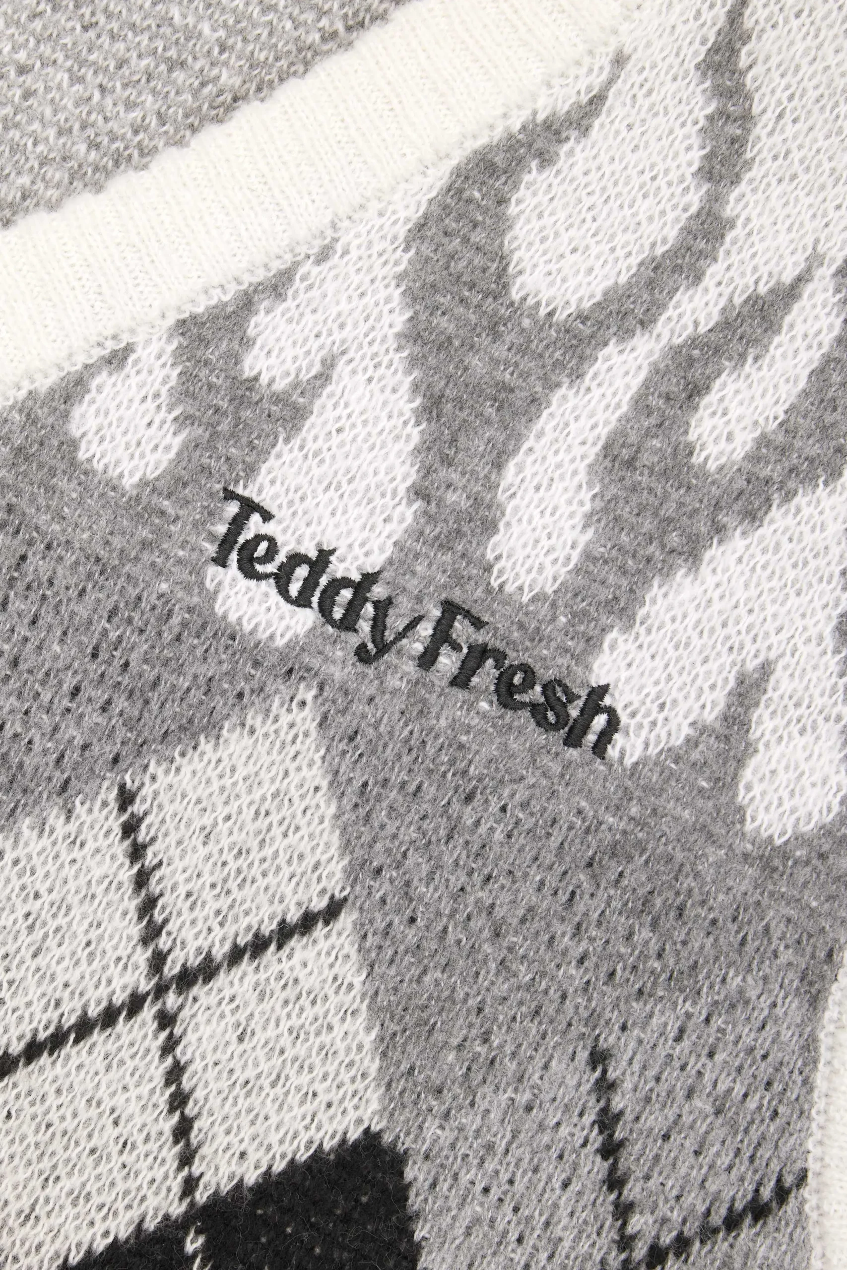 scale Flames Sweater Vest-Teddy Fresh Best Sale